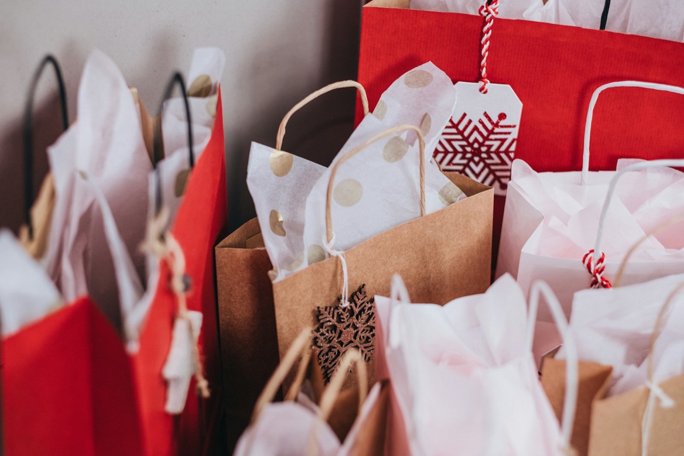 Photograph illustrating: Black Friday, Cyber Monday and Christmas 2026: Sale Dates, Last Posting Dates and Price Checks