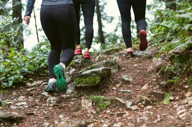 Photograph illustrating: Buying Sports Clothing and Footwear Online: Fabrics, Fit and Returns